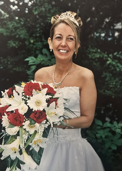 You are currently viewing In Loving Memory Of Kathleen Courtney––Funeral Information For Kathleen Courtney