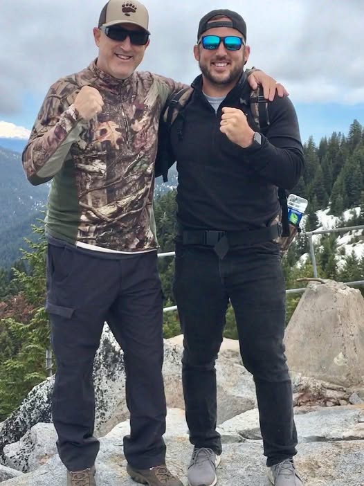 You are currently viewing Michael Beagle Hiking Accident Death, Eagle Point,OR Obituary: A Resident Of southern Oregon.