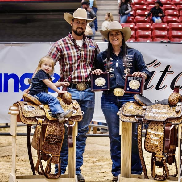 Read more about the article Oaklynn Rae Domer Rodeo, TX Death,Obituary:3yrs daughter of 10-time WPRA World Champion Kelsie Domer Has Passed Away